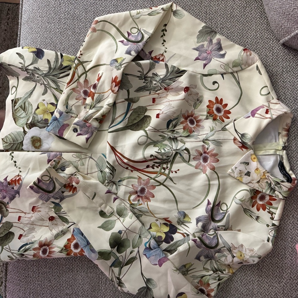 Floral Long-Sleeve Blouse
